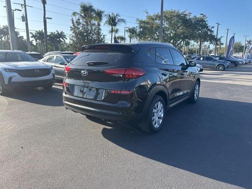 2021 Hyundai TUCSON Value
