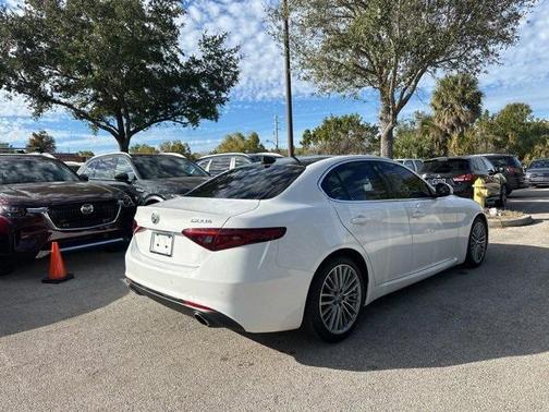 2020 Alfa Romeo Giulia Ti Lusso