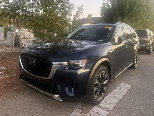 2024 Mazda CX-90 PHEV Premium Plus