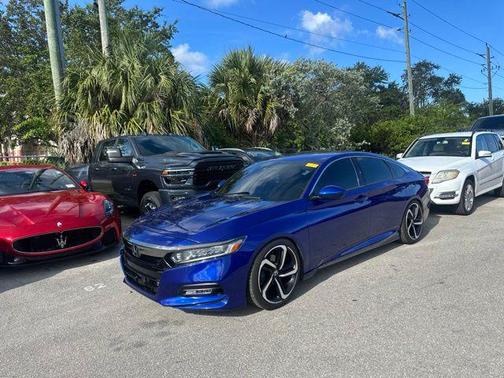 Still Night Pearl 2018 Honda Accord Sport