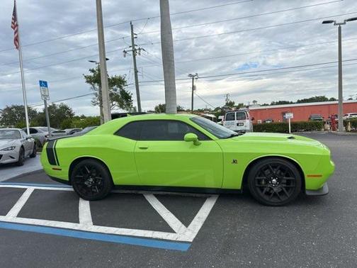 2015 Dodge Challenger R/T Scat Pack