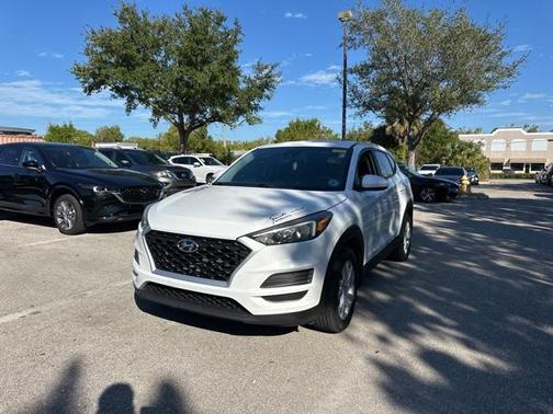 2020 Hyundai TUCSON SE