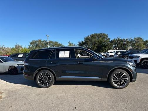 2022 Lincoln Aviator Reserve AWD
