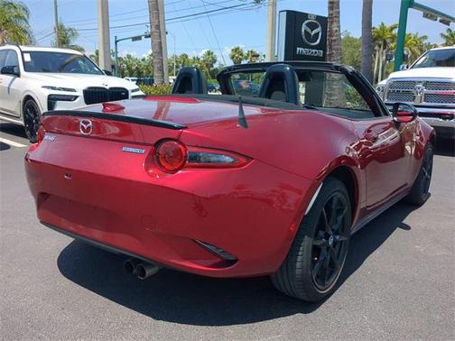 2021 Mazda MX-5 Miata Club