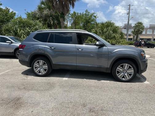 2019 Volkswagen Atlas 3.6L SE w/Technology