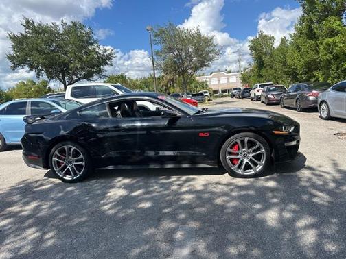 2021 Ford Mustang GT Premium