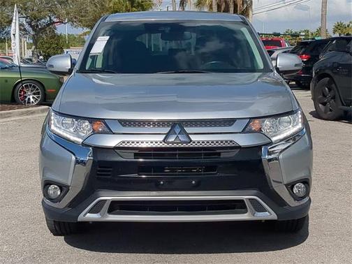 2020 Mitsubishi Outlander ES