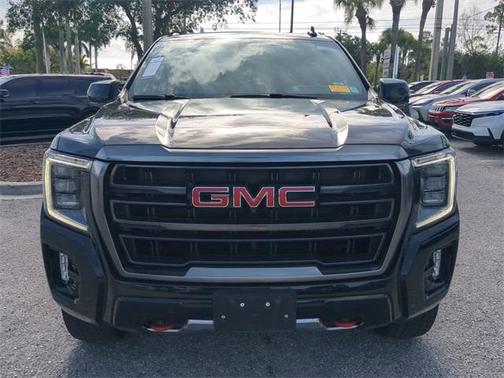 2021 GMC Yukon 4WD AT4