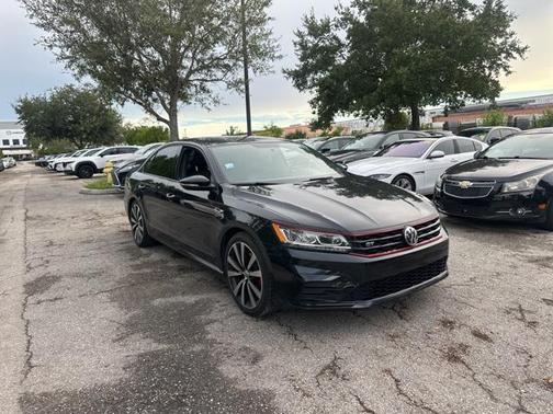 2018 Volkswagen Passat 3.6L V6 GT