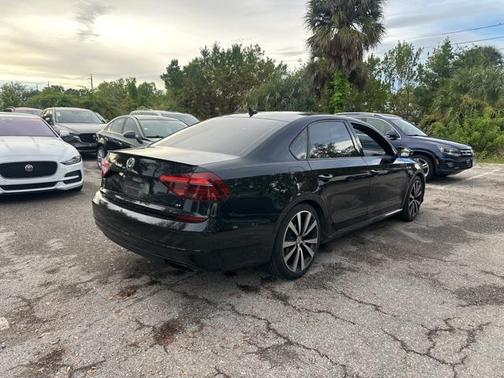 2018 Volkswagen Passat 3.6L V6 GT