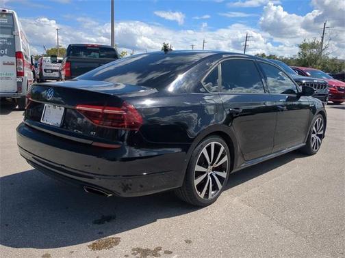 2018 Volkswagen Passat 3.6L V6 GT