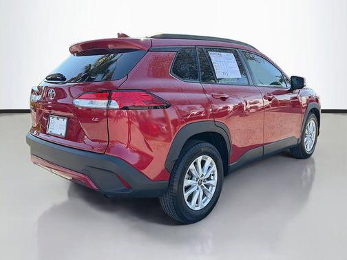 2022 Toyota Corolla Cross LE