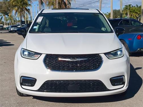 2024 Chrysler Pacifica Limited