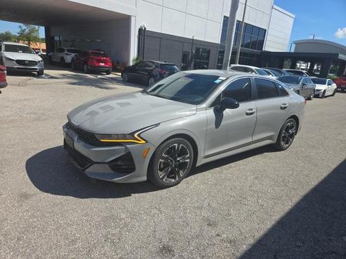 2022 Kia K5 GT-Line