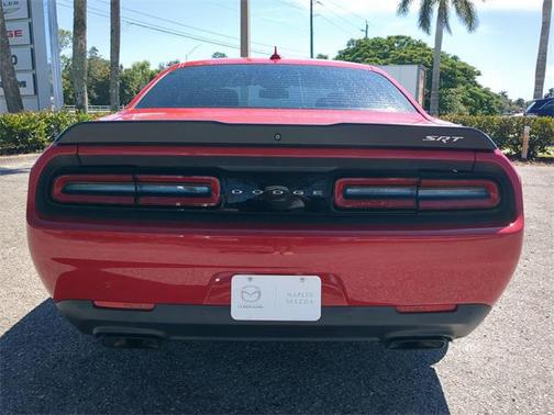 2015 Dodge Challenger SRT Hellcat