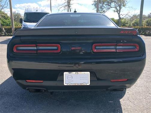 2015 Dodge Challenger SRT Hellcat
