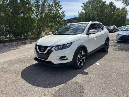 2022 Nissan Rogue Sport SL