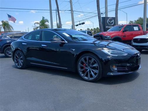 2020 Tesla Model S Performance