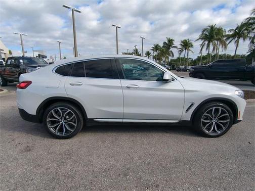 2020 BMW X4 xDrive30i