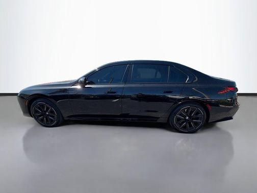 2023 BMW 740 i