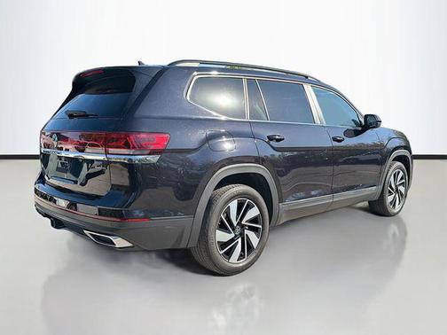 2024 Volkswagen Atlas 2.0T SE w/Technology 4MOTION