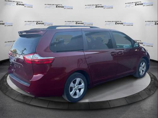 2015 Toyota Sienna LE