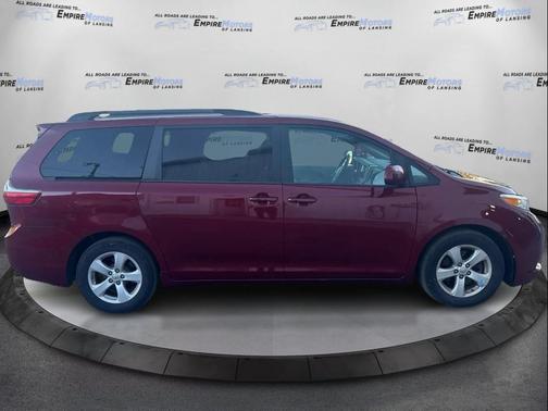 2015 Toyota Sienna LE