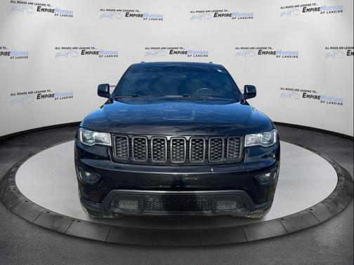 2019 Jeep Grand Cherokee Laredo