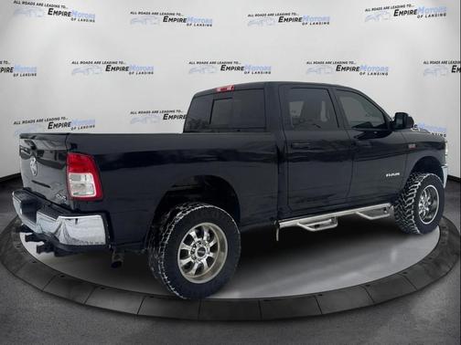2021 RAM 2500 Tradesman Crew Cab 4x4 6'4' Box
