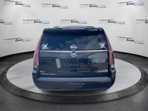 2015 Cadillac Escalade Luxury