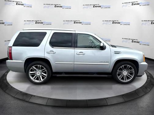 2014 Cadillac Escalade Premium