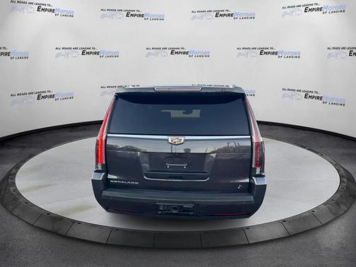 2018 Cadillac Escalade ESV Platinum