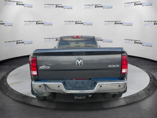 2017 RAM 3500 Tradesman Crew Cab 4x4 8' Box