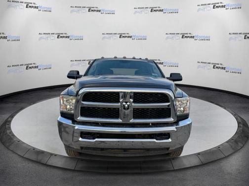 2017 RAM 3500 Tradesman Crew Cab 4x4 8' Box