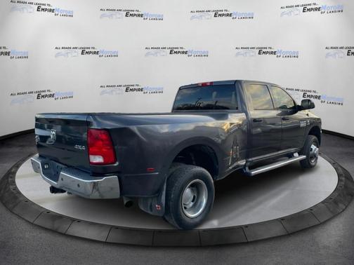 2017 RAM 3500 Tradesman Crew Cab 4x4 8' Box