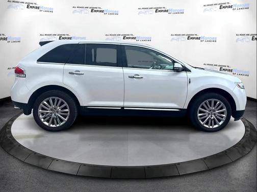 2014 Lincoln MKX Base