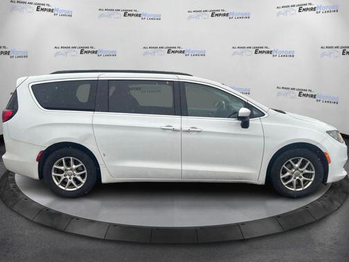 2020 Chrysler Voyager LXI