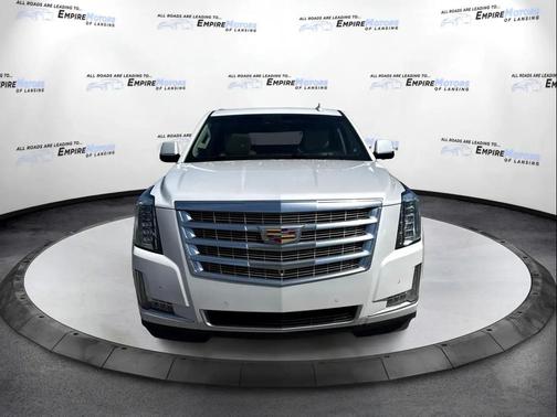 2018 Cadillac Escalade Luxury