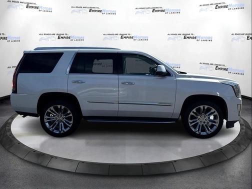 2018 Cadillac Escalade Luxury