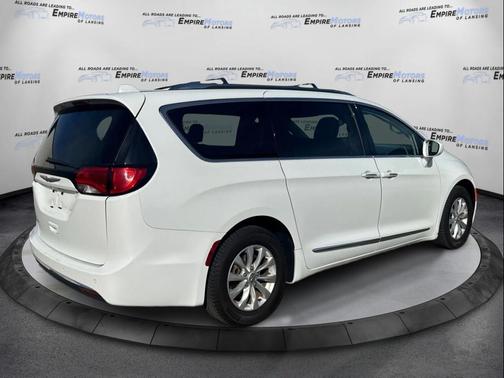 2018 Chrysler Pacifica Touring-L Plus