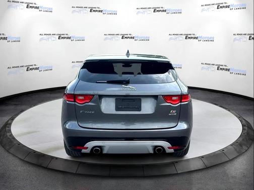 2019 Jaguar F-PACE S