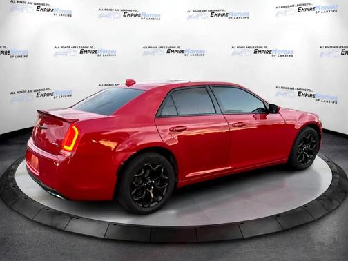 2016 Chrysler 300 S