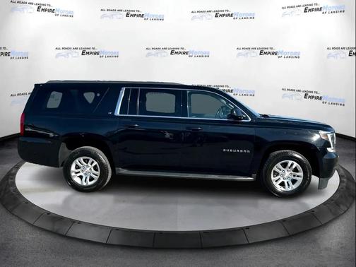 2017 Chevrolet Suburban LT