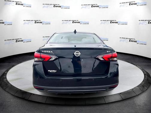 2021 Nissan Versa 1.6 SV