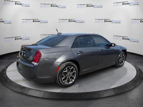 2018 Chrysler 300 S