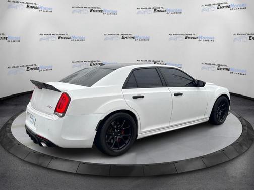 2013 Chrysler 300 SRT8