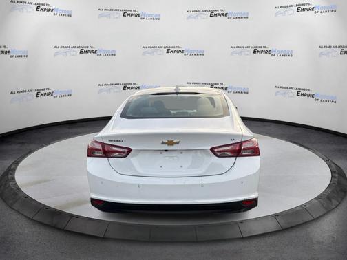 2022 Chevrolet Malibu FWD LT