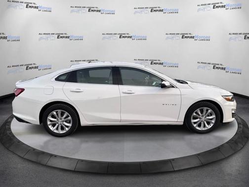 2022 Chevrolet Malibu FWD LT