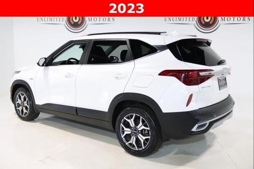 2023 Kia Seltos EX