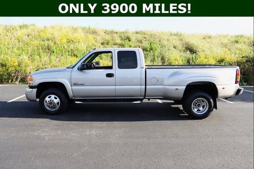 2004 GMC Sierra 3500 SLT Extended Cab